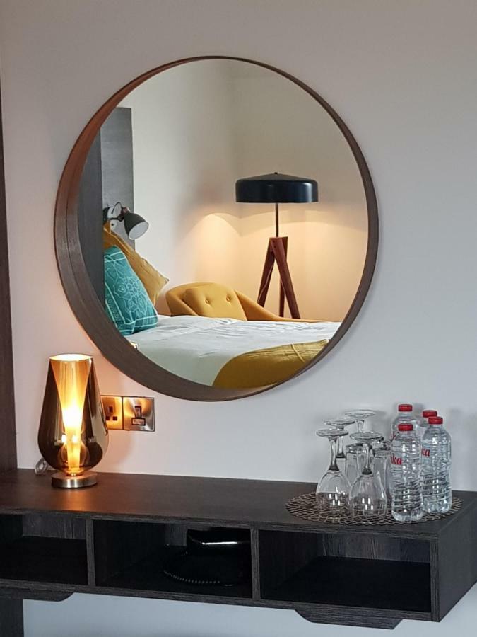 Base Dingle Otel Dış mekan fotoğraf